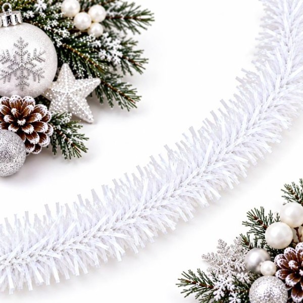 Гирлянд 5см/5pcs/2м. БЯЛ /10 броя на връзка/